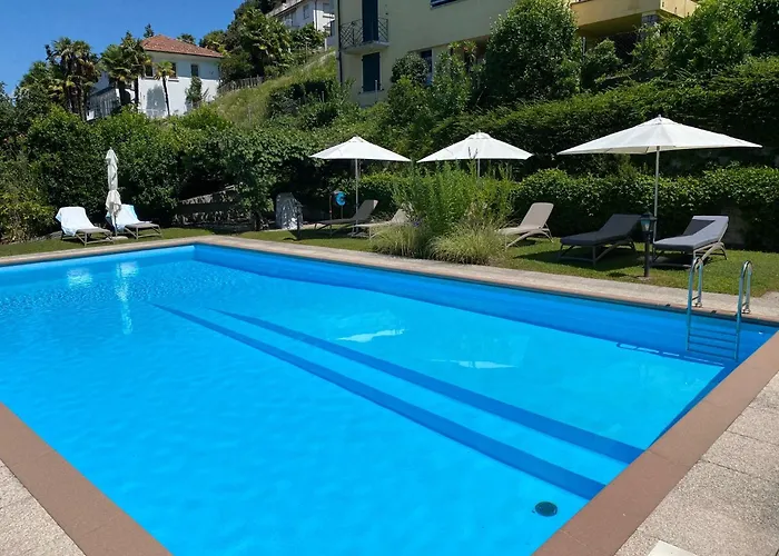 Daire Mit Pool Am Monte Bre *